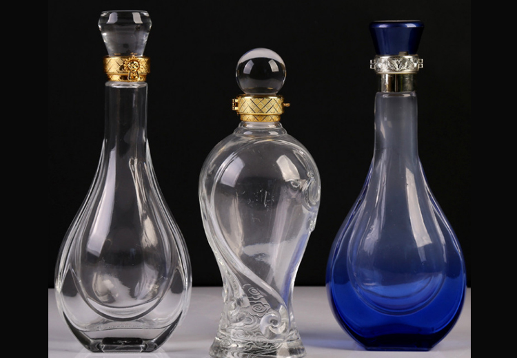 噴塗玻璃酒瓶與普通玻璃酒瓶之間有哪些區别？